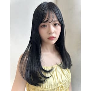 姫カットレイヤー×シースルーバンク/透明感アッシュグレージュ