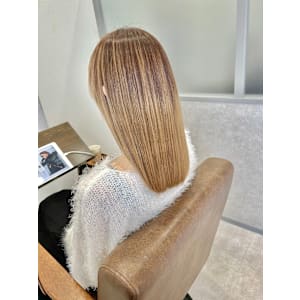 レディース　ブリーチ矯正【辻堂】