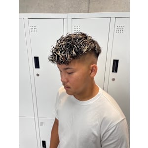 refineスタイル×本厚木 - Refine by Afinar 本厚木店【リファイン バイ アフィナー ホンアツギテン】掲載中