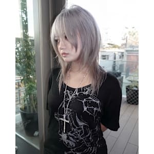 シルバー　ケアブリーチ　デザインカラー　表参道/原宿 - Null 表参道本店 デザインカラー/ダブルカラー【ヌル】掲載中