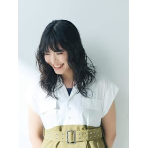 リアルパーマミディアムスタイル【FIRST】鈴木幸子