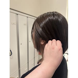 イヤリングカラー