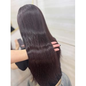 《鈴木茉奈》ボルドーカラー/ダブルカラー/髪質改善