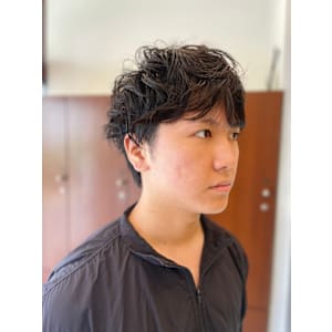 美粧ほそや 反町店×スタイル