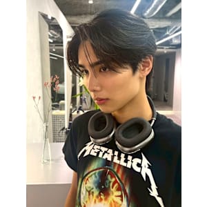 センターパート/曲がる縮毛矯正/ブルーブラック/アップバング