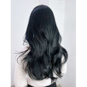 くびれヘア顔周りレイヤー美髪韓国ヘアロング_ba550291 - IT by ALBUM 下北沢店【アイティーバイアルバム シモキタザワテン】掲載中