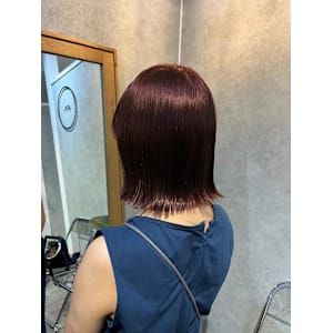 ♪ぷつっと切りっぱなしロブ×ワインレッドカラー