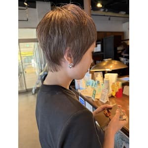 ベリショ/ダブルカラー/グレージュ - ungu GALLERY【アングゥギャラリー】掲載中