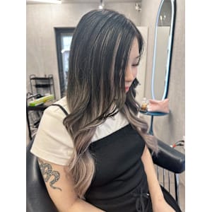 激かわグラデーションスタイル - Lanisis Hair【ラニシス ヘアー】掲載中