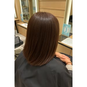 透明感ブラウンカラー