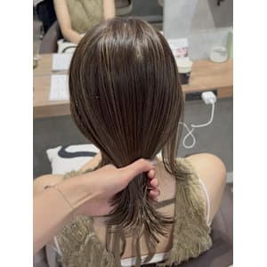 結んでも可愛いハイライト