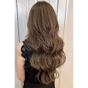 柔らか大人レイヤースタイル