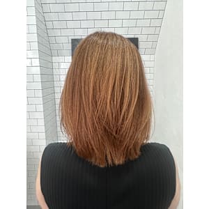 大人女性の艶髪スタイル