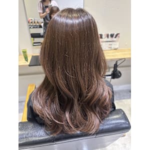 小辻 韓国風にも☆シアーグレージュ×ヨシンモリ