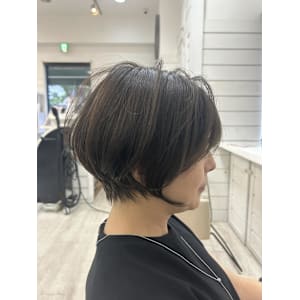 terrace岩政/ショートボブ/30代40代/姪浜