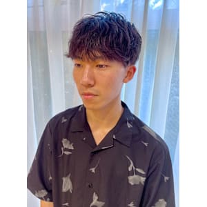 パーマ風外ハネマッシュ