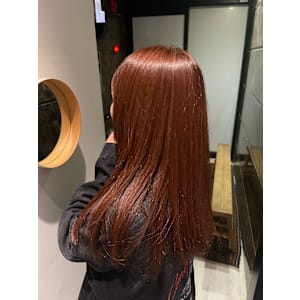 カッパーブラウン縮毛矯正