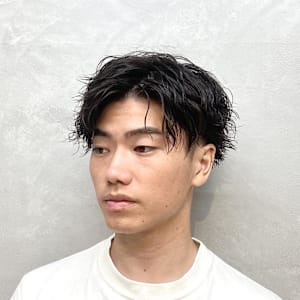 大人の魅力引き出す◎ウェットパーマスタイル/メンズパーマ