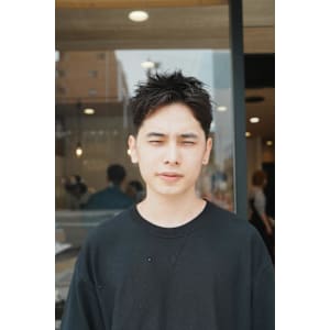 スパイキーショートメンズカットツーブロック平塚美容室 - Muse by KENJE【ミューズバイケンジ】掲載中