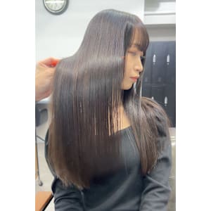 ふり返られる美髪！20代30代40代50代60代の髪質改善縮