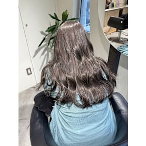 透明感 gray beige