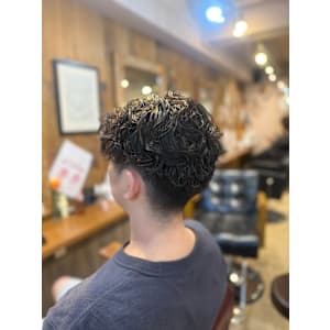 メンズナチュラルパーマ　【代々木上原】