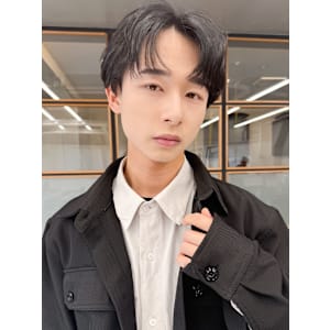 大人男性ニュアンスパーマナチュラルカラー秋メンズパーマ - soar 髪質改善 レイヤーカット 【渋谷 髪質改善サロン】【ソア カミシツカイゼン レイヤーカット】掲載中