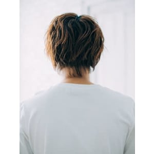 センターパート×ナチュラルパーマ