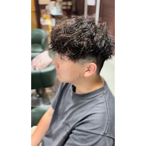 メンズパーマ×スペインカール