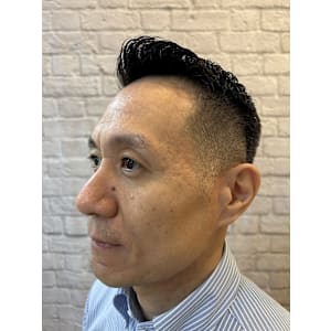 クセのない髪に"自然なクセ"で、ノーセットでも扱いやすく - 銀座マツナガ 新宿パークタワー店【ギンザマツナガ】掲載中