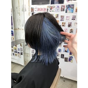 ウルフヘア インナーカラー ブルーシルバー アンブレラカラー