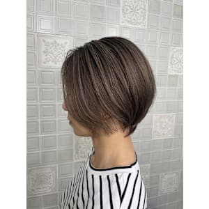 Henrietta 自由ヶ丘×スタイル