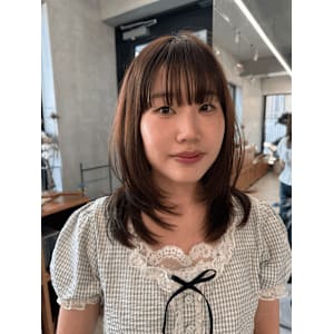 レイヤーカット/顔まわりレイヤー/ミディアムレイヤー