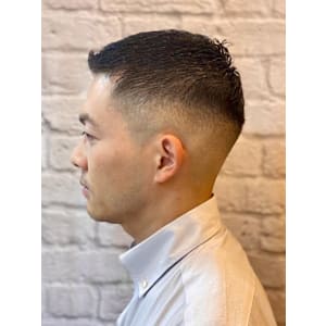 ビジネスフェード - 銀座マツナガ 新宿野村ビル店【ギンザマツナガ シンジュクノムラビルテン】掲載中