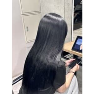 ブルーブラック×艶髪