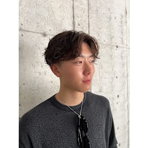 シャドウパーマ