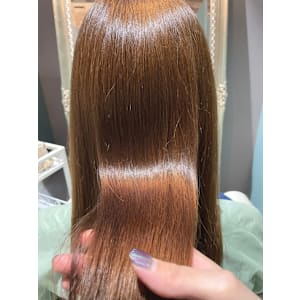 髪質改善サロン L'oiseau Bleu 箱崎店×スタイル