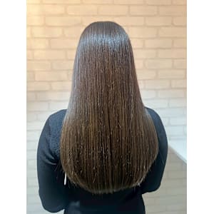 髪質改善サロン L'oiseau Bleu 箱崎店×スタイル