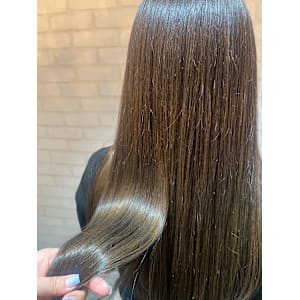 髪質改善サロン L'oiseau Bleu 箱崎店×スタイル