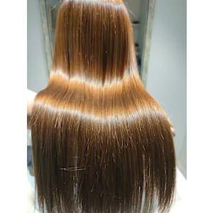 髪質改善サロン L'oiseau Bleu 箱崎店×スタイル