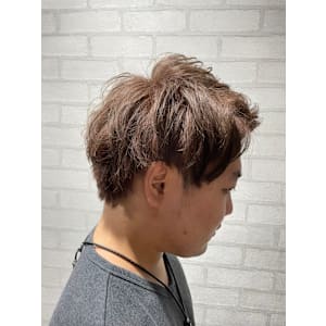 ビジネスOK◎メンズパーマニュアンスパーマ×短髪刈り上げ