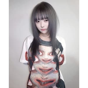 シルバーカラー　ハイトーン　ケアブリーチ　表参道/原宿 - Null 表参道本店 デザインカラー/ダブルカラー【ヌル】掲載中