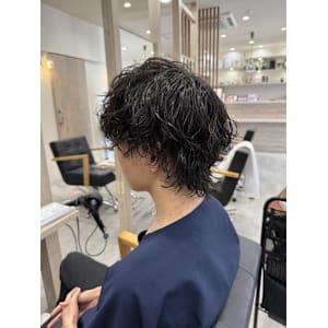 メンズウルフパーマ - YoLo.【ヨロ】【ヨロ】掲載中