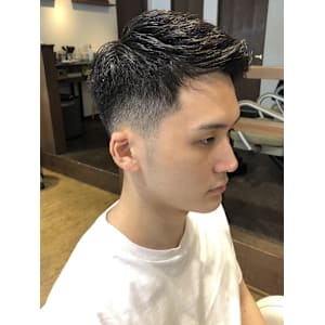 短髪フェードスタイル - YoLo.【ヨロ】【ヨロ】掲載中