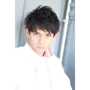 アップバンクショート刈り上げネープレスマートイメチェン