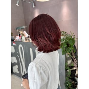 ワインレッド×ボブ