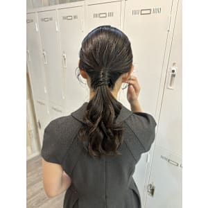 ヘアアレンジ/ヘアセット/シニヨン/編み下ろしポニー