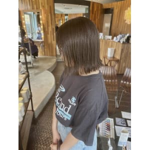 オリーブグレージュボブ