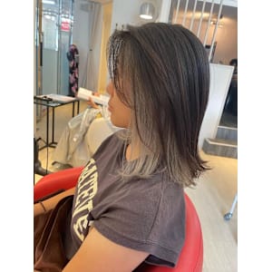 インナーカラー/ホワイトシルバー/白髪ぼかし