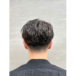 SARM MAN 人形町〈理容室〉×スタイル